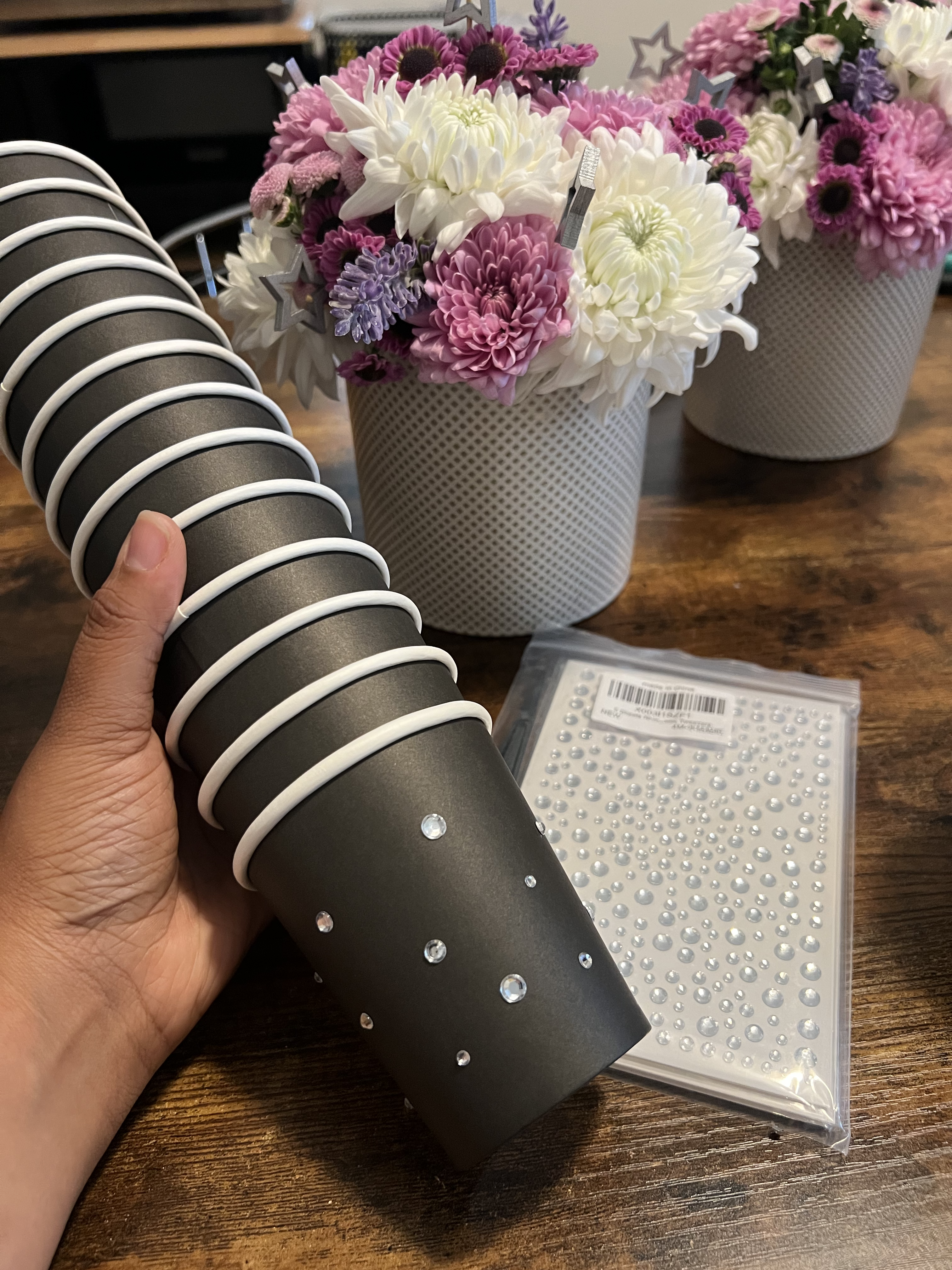 DIY-jeweled-rhinestone-party-cups-and-flowers